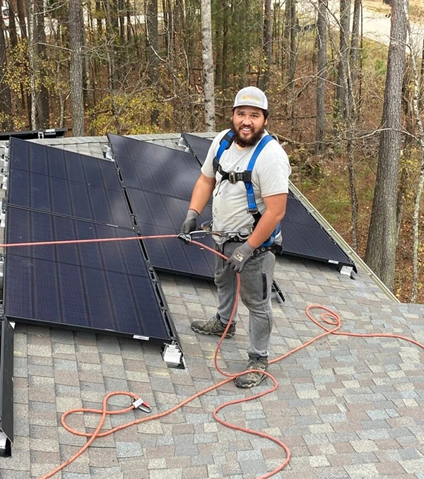 Solar installer with solar panel